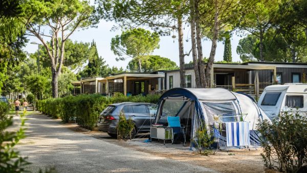 Où trouver un camping 5 étoiles dans le Var ?